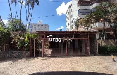 Imerso no coração do setor marista, reside uma oportunidade incrível - residência na av. 136