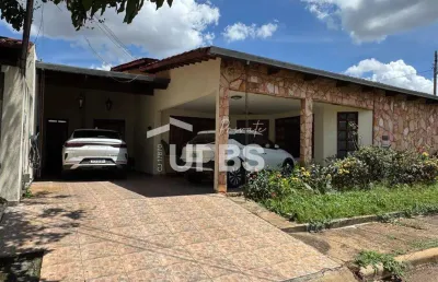Casa em condomínio fechado com 4 quartos à venda na Rua Do Calmas, Jardim Atlântico, Goiânia