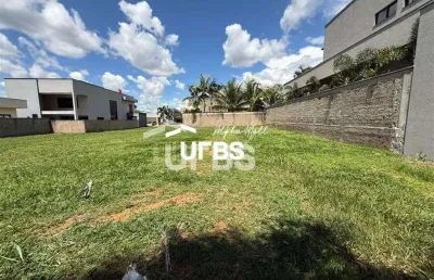 Terreno à venda na Avenida Contorno dos Ipês, Residencial Goiânia Golfe Clube, Goiânia