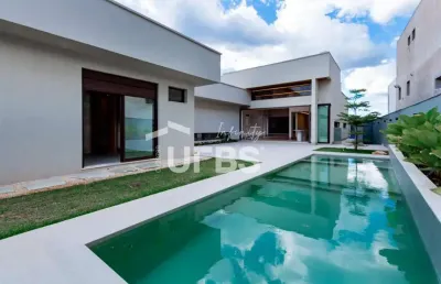 Casa em condomínio fechado com 5 quartos à venda na Rua Ferrara, Jardins Itália, Goiânia