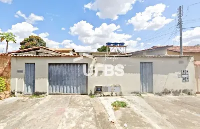 Casa com 2 quartos à venda na Rua 11, Vila Fróes, Goiânia