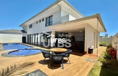 Casa em condomínio fechado com 6 quartos à venda na Rua GGC 27, Residencial Goiânia Golfe Clube, Goiânia