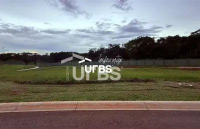Terreno à venda na Rua Cs8, Parque Cidade, Goiânia