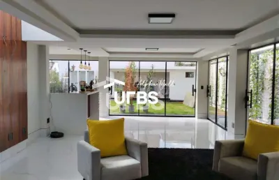 Casa em condomínio fechado com 2 quartos à venda na Rua SB 30, Loteamento Portal do Sol II, Goiânia