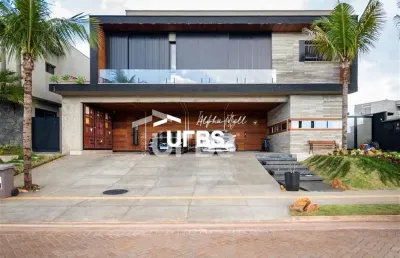 Casa em condomínio fechado com 4 quartos à venda na Avenida dos Jardins, Jardins Itália, Goiânia