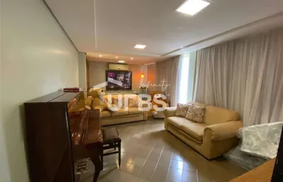 Casa com 3 quartos à venda na Rua 21, Jardim Goiás, Goiânia