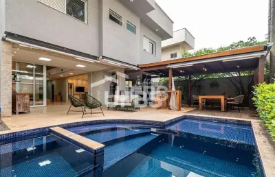 Casa com 5 quartos à venda na Rua das Bromélias, Jardins Verona, Goiânia