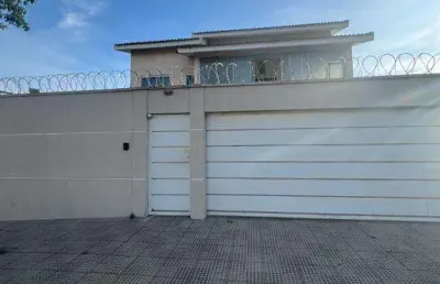Casa com 3 quartos à venda na Rua 613, Setor São José, Goiânia
