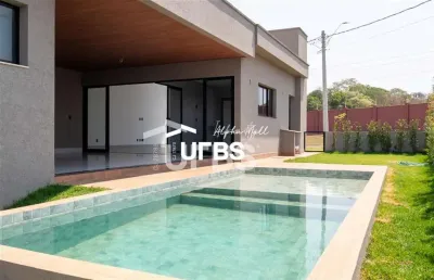 Casa em condomínio fechado com 4 quartos à venda na Avenida Vitória Régia, Jardins Capri, Senador Canedo