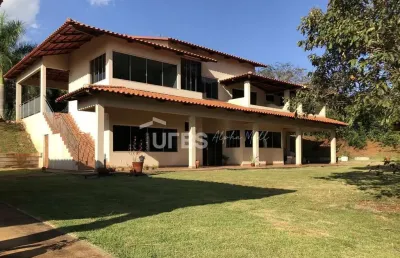 Alto da boa vista - chácara 3 quartos, sendo 1 suíte