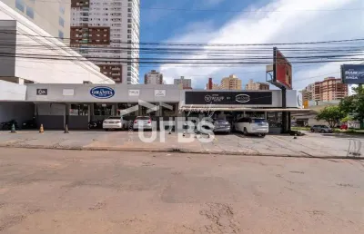 Casa à venda na Avenida T 4, Setor Bueno, Goiânia