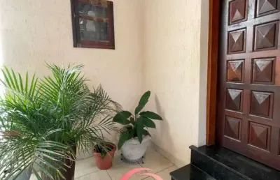 Casa com 3 quartos à venda na Rua Iguape, 8, Jardim Tijuco, Diadema