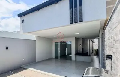 Casa com 3 suítes na 505 sul, varanda gourmet e piscina privativa