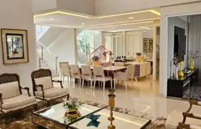 Sobrado de luxo na 303 sul, 5 suítes, mobiliado e com área gourmet