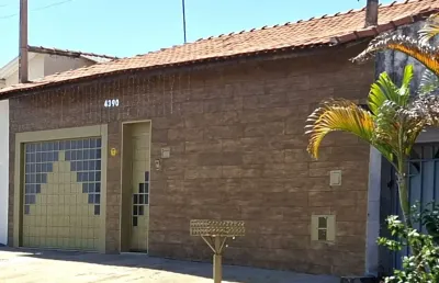 Elegante casa tipo para venda em jardim paineiras com 3 quartos, sendo 1 suíte, 120m²