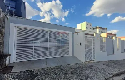 Casa com 3 quartos à venda na Rua General Carneiro, 2261, São José, Franca
