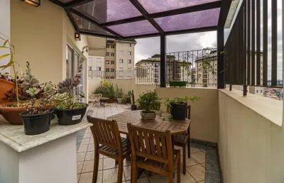 Cobertura duplex, 230 m2, 3 quartos, vila mascote, semi mobiliado