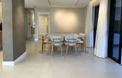 Excelente apartamento semimobiliado com 3 vagas no ecoville