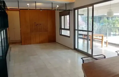 Lindo apartamento reformado pertinho do metro vila madalena