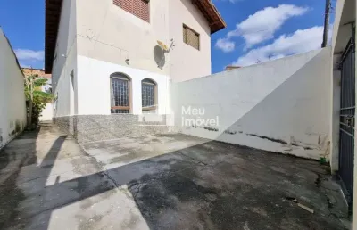 Aluguel casa 2 dormitorios + 1 que pode ser transformado em dormitorio - bairro jardim jacinto - jacarei