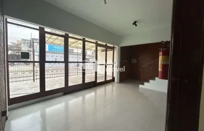Prédio com 12 salas para alugar na Rua Irmã Emília Michelin, 74, Jardim América, São José dos Campos