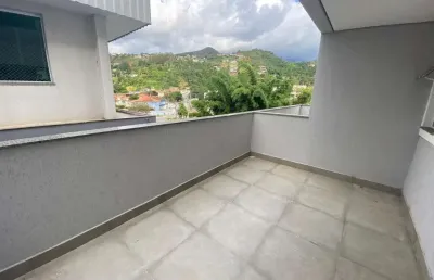 Apartamento com 2 quartos para alugar no Nogueira, Petrópolis 