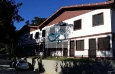 Apartamento 02 dorm. em são sebastião  -  petrópolis