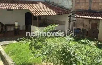 Casa com 2 quartos à venda na Rua João Ferreira, Praia, Contagem