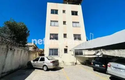 Apartamento com 2 quartos à venda na Rua Petróleo, Petrolândia, Contagem