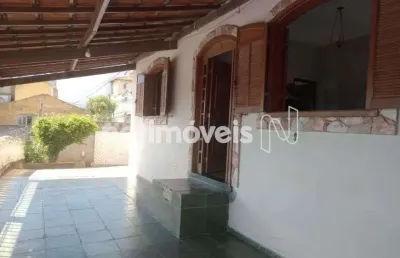Casa com 2 quartos à venda na Rua Sinhá do Rancho, Nossa Senhora de Fátima, Contagem