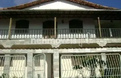 Casa com 3 quartos à venda na Avenida Benjamim Camargos, Alvorada, Contagem