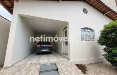 Casa com 3 quartos à venda na Rua Jatobás, Eldorado, Contagem