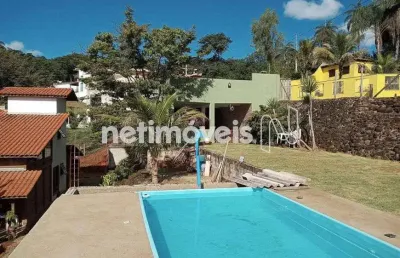 Chácara / sítio com 4 quartos à venda na Alameda das Laranjeiras, Condomínio Estância San Remo, Contagem