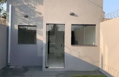 Casa com 2 quartos à venda na Rua Pepino Giordano, Residencial Oliveira III, Campo Grande
