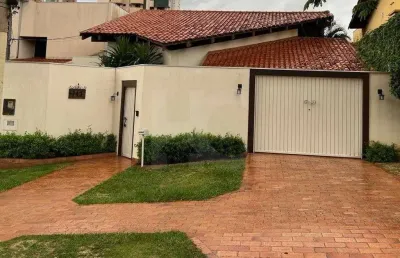 Casa com 3 quartos para alugar na Rua Itiquira, 247, Santa Fé, Campo Grande