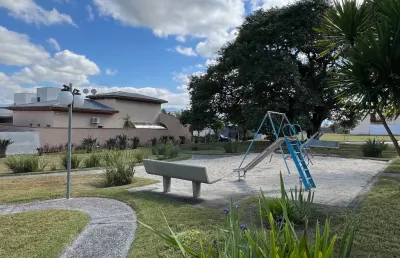 Terreno à venda de 300 metros quadrados no condomínio verdes vales