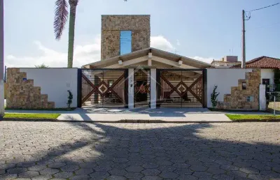 Casa com 3 quartos à venda no Indaiá, Caraguatatuba 