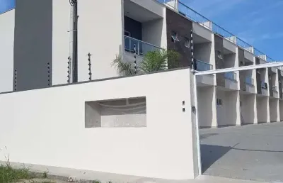 Sobrado triplex 'a venda 200 metros da praia do massaguaçú com 03 dormitórios, caraguatatuba/sp