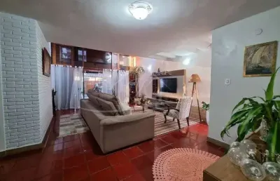 Casa com 3 quartos à venda no Indaiá, Caraguatatuba 