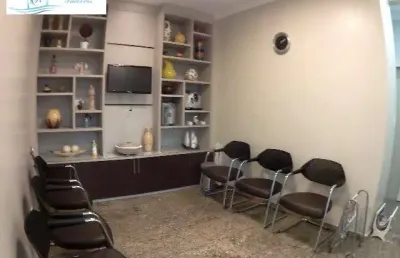 Sala comercial no centro de caraguatatuba ótima localização