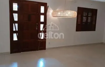 Casa para venda em governador valadares / mg no bairro ilha dos araújos