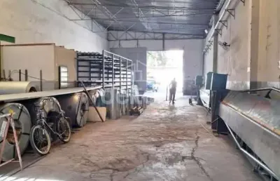 Comercial para venda em governador valadares / mg no bairro centro