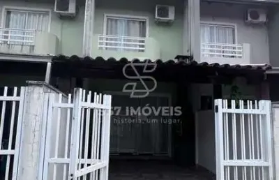 Lindo sobrado geminado - 2 quartos - bairro vila nova - joinville