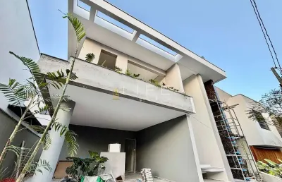 Casa em condomínio fechado com 3 quartos à venda na Rua Guilherme Zilmann, Vila Nova, Joinville
