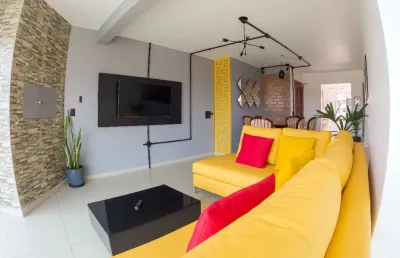Apartamento com 3 quartos para alugar na Rua Treze De Maio, 1930, Centro, Tramandaí