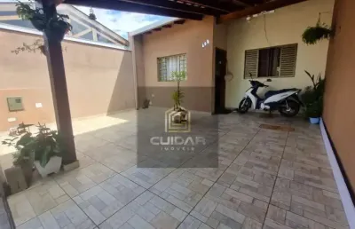 Casa com 2 quartos à venda no Conjunto Guilherme Braga de Abreu Pires, Londrina 