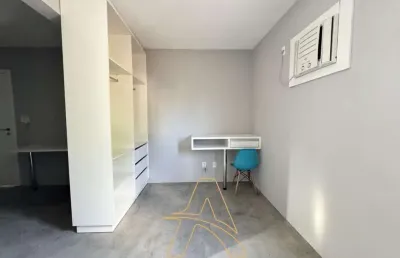Apartamento semi mobiliado com 1 dormitório na água verde