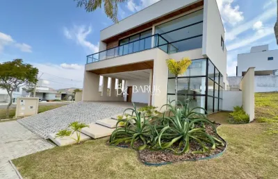 Casa de luxo no cond. alphaville, 4 quartos, suítes, 2 vagas, área de lazer