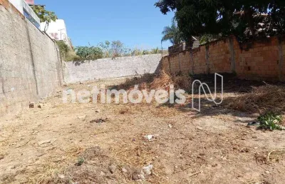 Terreno à venda na Rua Sete, 7, Nápoli, Ribeirão das Neves
