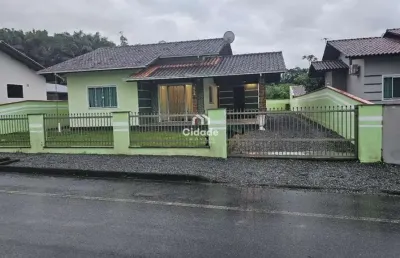 Casa com 2 quartos para alugar na rua paraná, 282, centro norte, schroeder por r$ 2.500